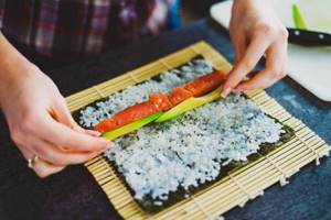 Как сделать суши