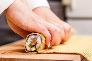 Как сделать суши