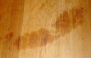 Как устранить пятна с деревянной поверхности
