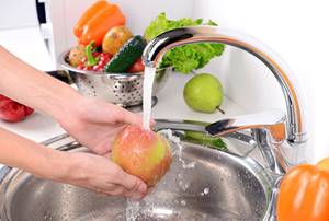 Как помыть фрукты и овощи