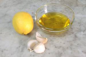 Как приготовить растительное масло с чесноком
