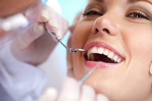 Как сохранить здоровые и крепкие зубы