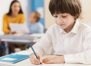 Как улучшить навыки творческого письма вашего ребенка